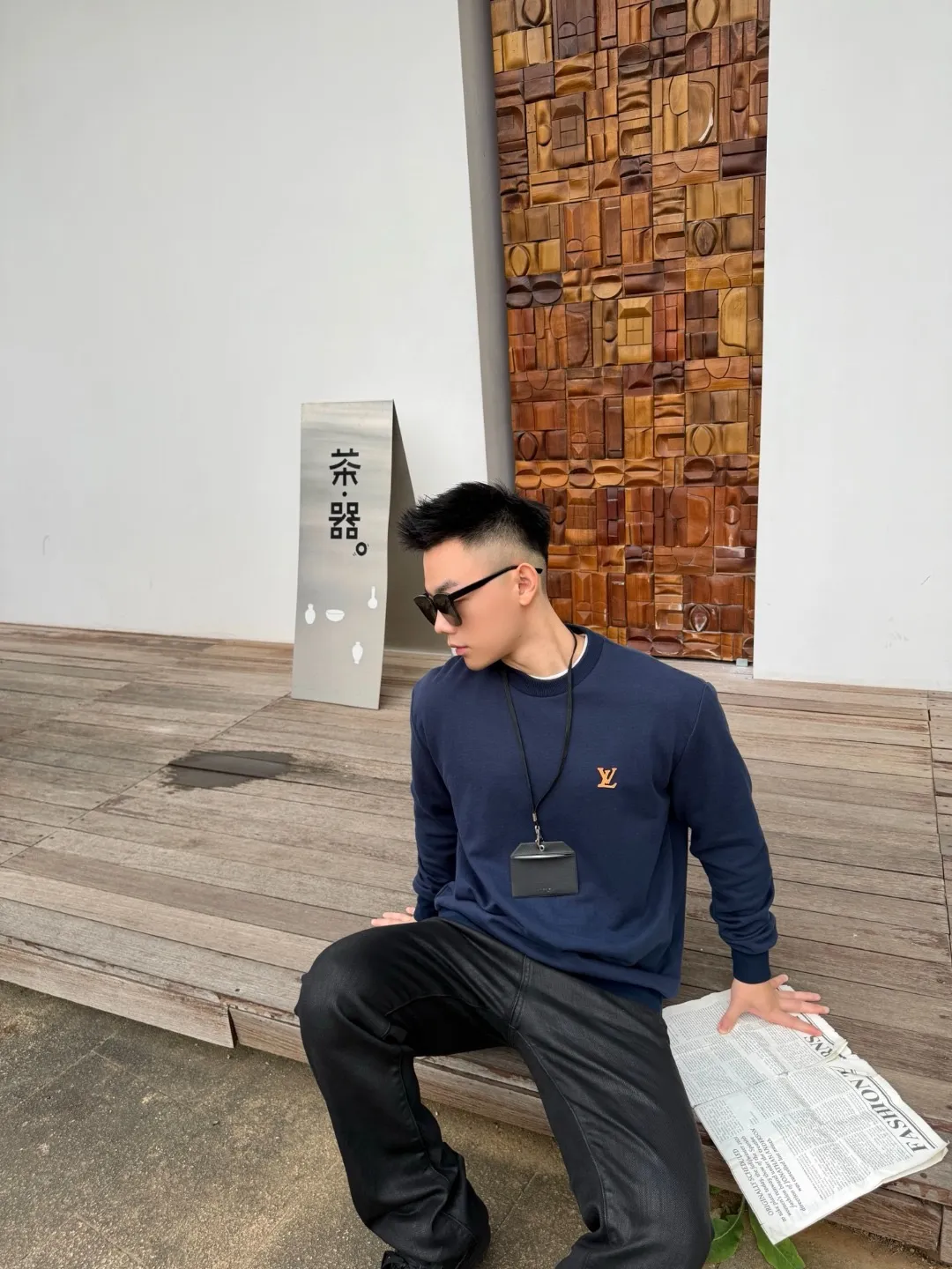 Louis Vuitton/Louis Vuitton leather label logo round neck sweatshirt
